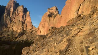 Central Oregon – Smith Rock State Park – Climbing the Canyon – 4K
