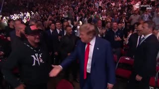 Watch Joe Rogan’s Reaction When Trump Goes Over to Shake His Hand