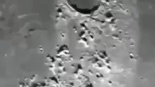 UFOs flying around on the FAR SIDE of our MOON!! #UFO #Alien #ET #USO #UAP #Disclosure 👉👉👉 Follow me