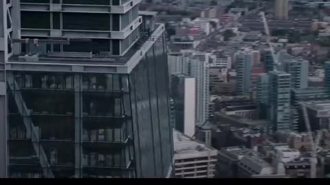 Fast and Furious - Hobbs and Shaw - Skyscraper freefall scene