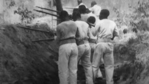 Filipinos Retreat From Trenches (1899 Original Black & White Film)