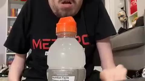 Remove the top of the bottle with one blow! 🤣😱