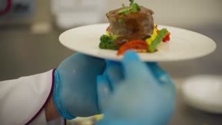How 175,000 Gourmet Meals Are Made Daily? | Behind the Scenes