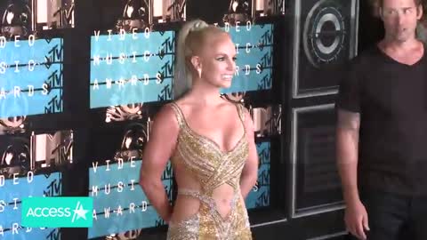 Britney Spears Has EPIC Reaction To Elton John Duet Hitting No. 1
