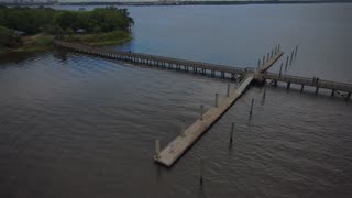 Blasian Babies DaDa Flies The Skydio 2+ Drone Over Reddie Point Preserve Fishing Pier And Boat Dock!