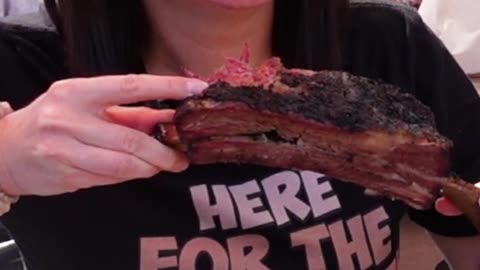 Brits Try Terry Blacks Dino Rib (Texas BBQ) for the first time
