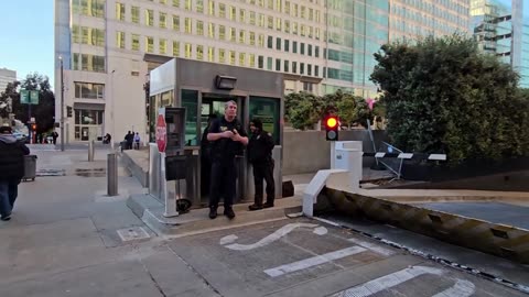 Security Goes Wild! Tries To Move Citizen From Sidewalk! San Francisco Federal Building & Courthouse