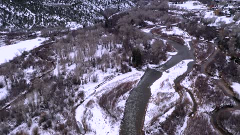 Dangerous Ice Flow in Colorado River