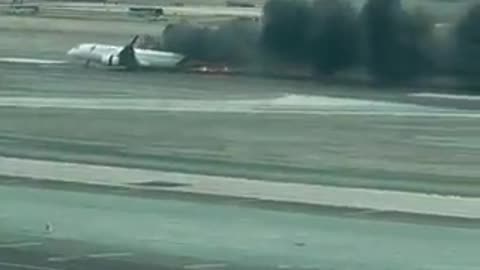 Terrible accidente de un avión de Latam dejó un saldo de dos bomberos muertos