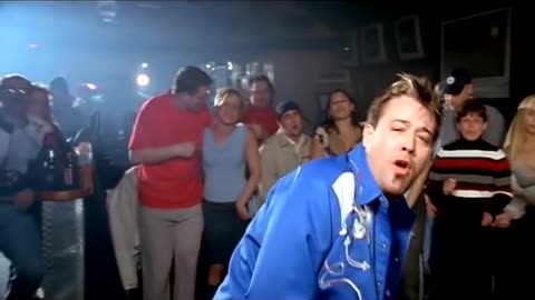 Uncle Kracker - Drift Away (Official Video)