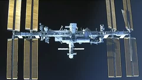 SpaceX Dragon docking with Space_Station