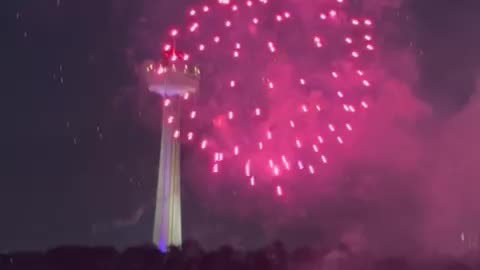 Fireworks in Niagara falls tonight USA💦💙❤️💚🙋🇺🇸