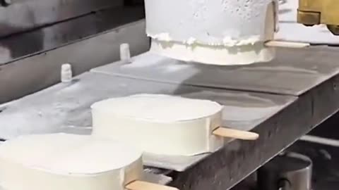 Ice cream machine, cold, how to make ice, cutting machine