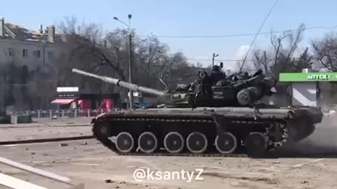 The Fast and the Furious - Russians on a tank fun video