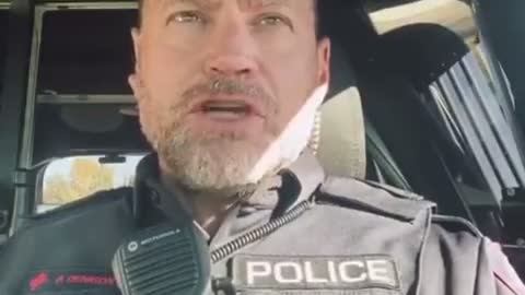 Calgary Police officer with 24yrs on the job tells other officers not to bow to vaccine mandates