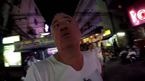 Pattaya Thailand, I only popped out for a Kebab ! Vlog-040