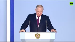 Coloro che impongono sanzioni si stanno punendo – Putin Le sanzioni introdotte dai Paesi occidentali contro l'economia russa avevano l'obiettivo di destabilizzare la società russa e di "far soffrire la gente"