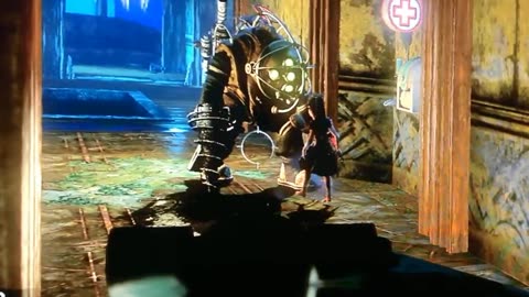 Bioshock 2 glitch move away!!