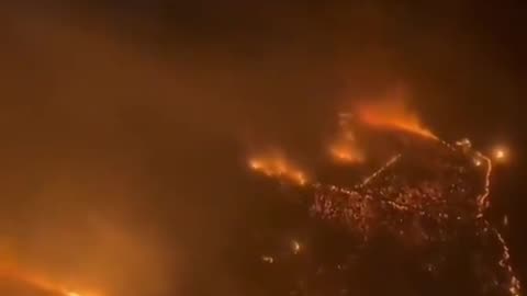 Huge Fire in Lahaina Hawaii