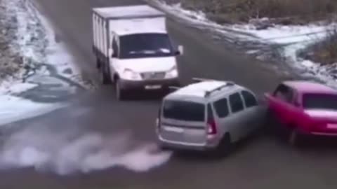 Car accident funny short- Watch People Drive Like Idiots