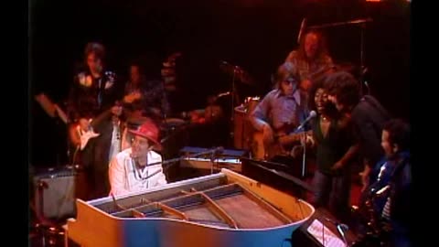 Neil Sedaka - Laughter In The Rain = Music Video 1974