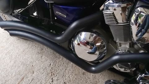 Freedom Performance exhaust on a VTX1800C