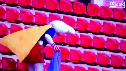Japan Fans Cleaning The Stadium After Beating Germany 2-1