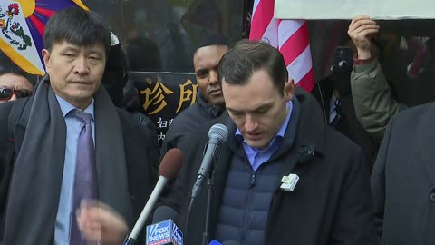 Lawmakers speak out for human rights at rally outside CCP ‘police station’ recently raided by FBI