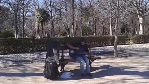 Awesome street singer-American pie