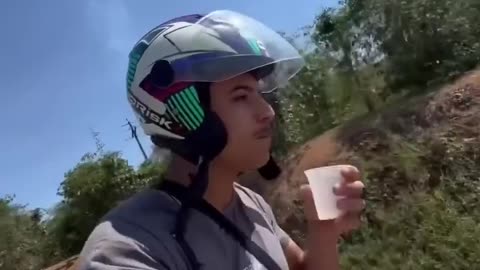 Drink coffee riding motorcycle - FUNNY VIRAL BRASILIAN