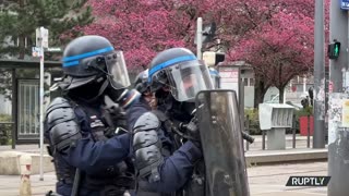 France: Clashes break out in Strasbourg as protesters rally against pension reform - 06.04.2023