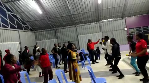 African dance praises