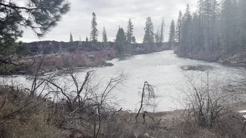 Crook Section of Deschutes River Trail – Central Oregon – 4K