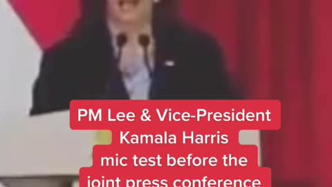 PM Lee & Vice-PresidentKamala Harrismic test before the joint press conference on 23 Aug