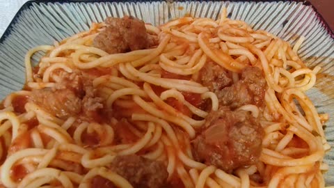 Eating Mueller's Pot-Sized Thin Spaghetti, Dbn, MI, 5/13/24