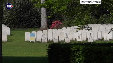 Nijmegen military cemetery desecrated by Ukrainians. Stay classy guys.