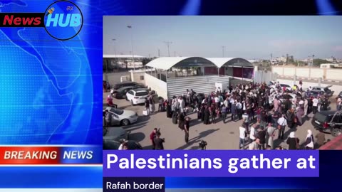Palestinians gather at Rafah border with Egypt