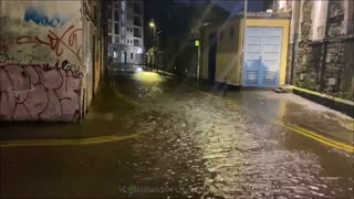 Chaos in UK and Ireland! Cork city is completely flooded! #StormBarra