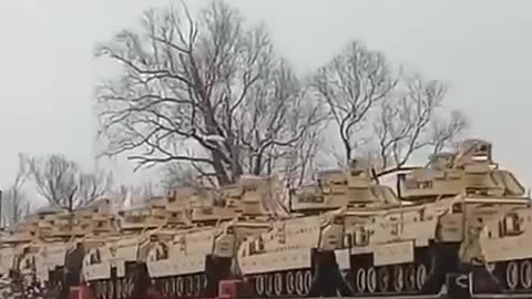 🇵🇱🇺🇦🇷🇺 M2A2 Bradley BMPs promised to Ukraine by the Americans were spotted in Poland. 18-2-2023