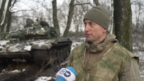 How Ukrainian and Russian frontline forces dig in for a winter war