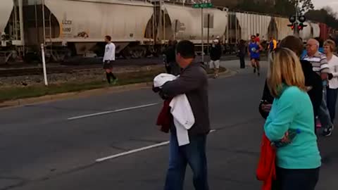 Train interrupts marathon race in Indiana