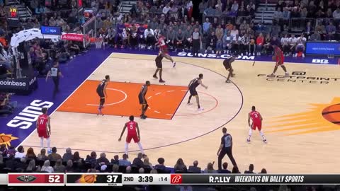 Suns drummers try to stop Zion through 3 defenders