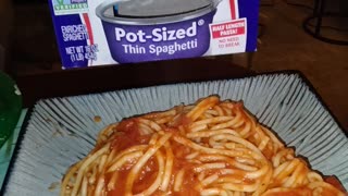 Eating Mueller's Pot-Sized Thin Spaghetti, Dbn, MI, 1/24/24