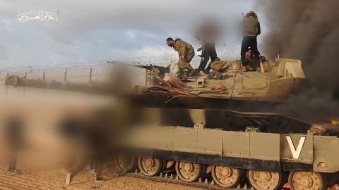 Al-Qassam brigades capturing an israeli tank
