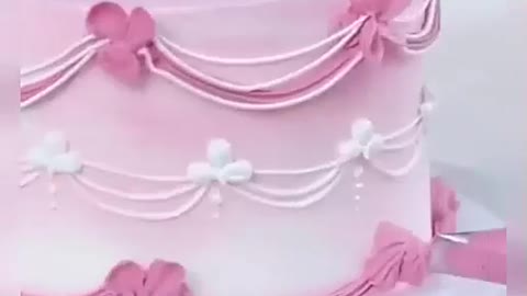 when I see this cake, I want to say I like cherry