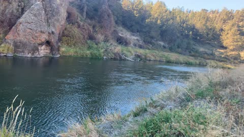 Central Oregon – Smith Rock State Park – Mighty Crooked River – 4K