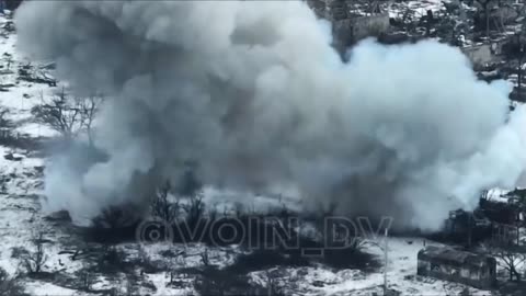 Operation of the Solntepek rocket flamethrower on Ukrainian positions near Ugledar