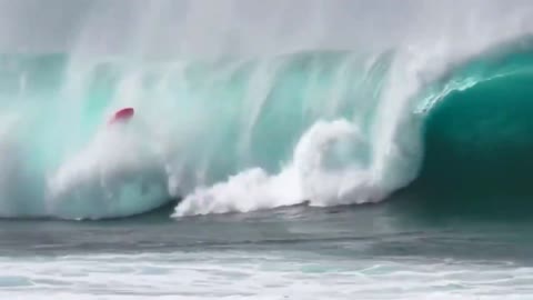 Compilation Video of Best Surfing Action In Monster Big Waves