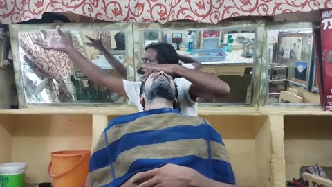 Cosmic barber head massage relax |