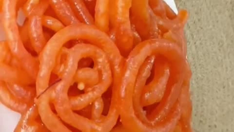 Jalebi| Indian sweets| Yummy test | follow me